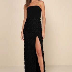 Lulu's Black Strapless Gown with High Slit